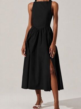 ASTR the Lable Bow Back A-Line Dress